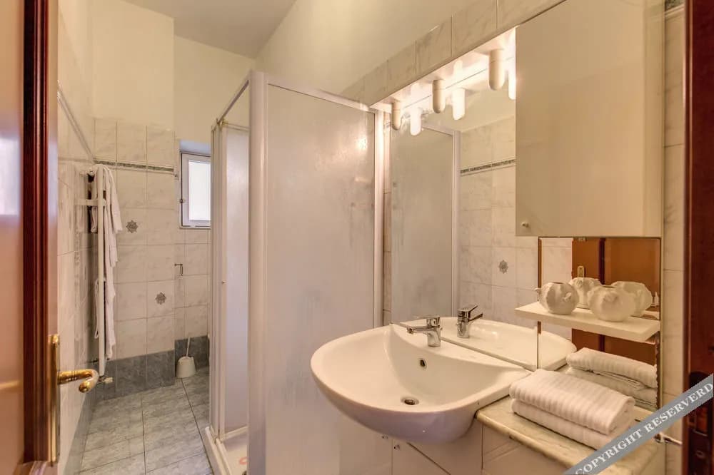 ROMAnce Cosimato Trastevere B&B - photo 35