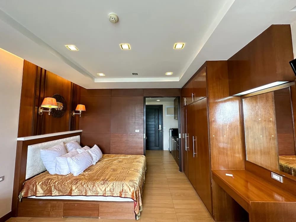Sea and Sky condo Karon 306 - photo 15