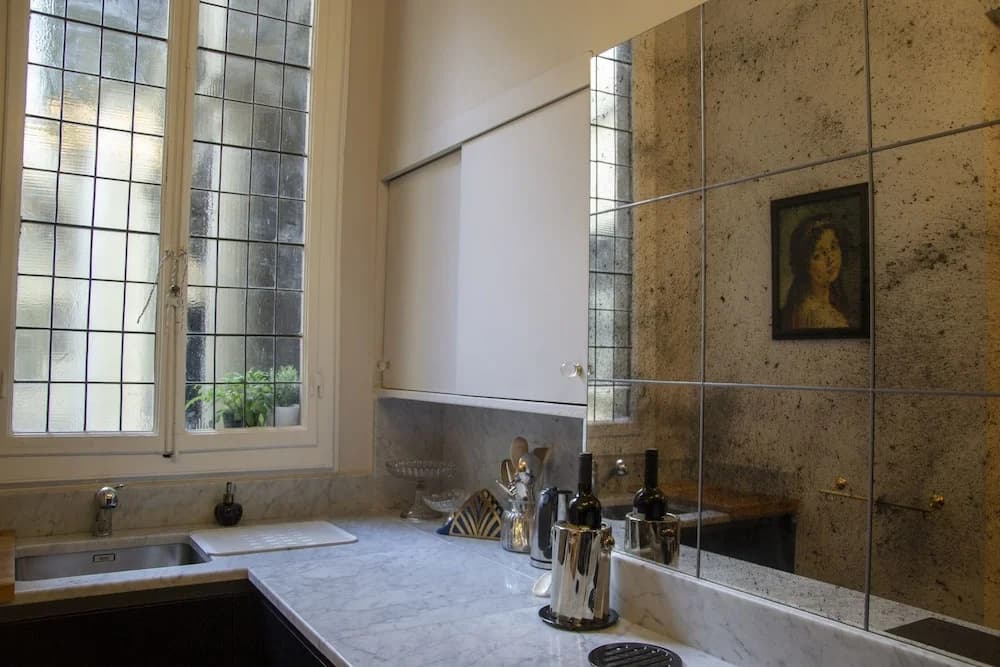 Flora Historical Luxury House - photo 14
