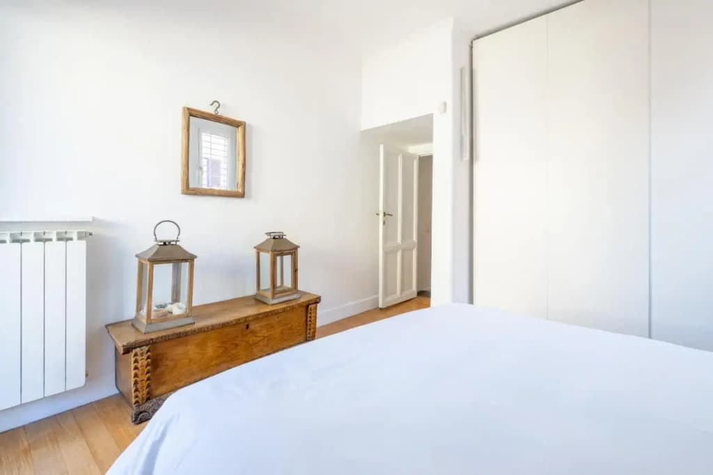 The Right Place 4u Mario de Fiori Apartment - photo 14