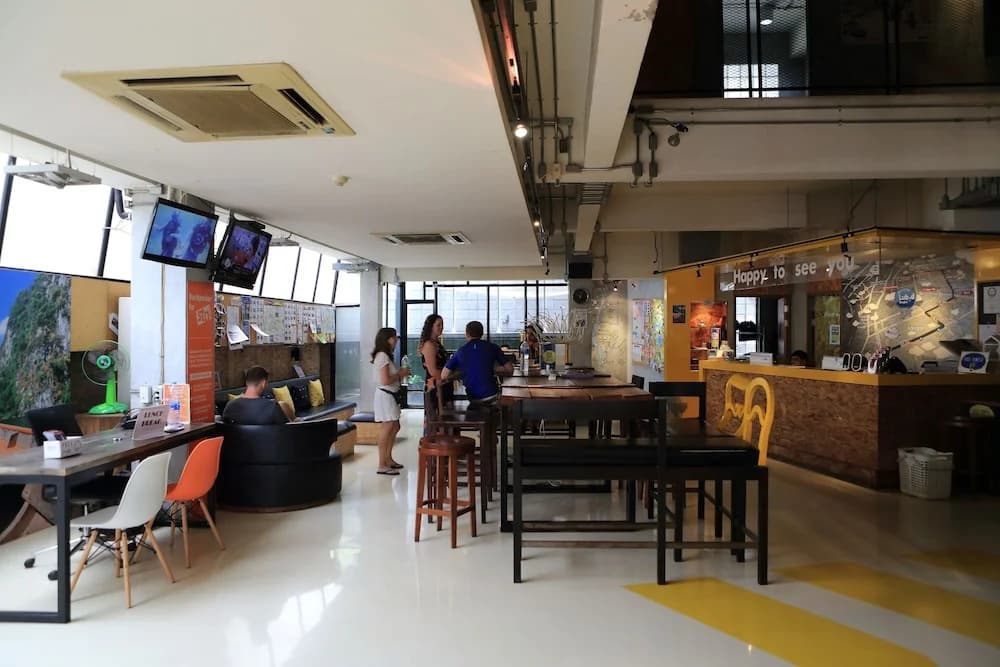 ZEN Hostel Decho Road - photo 14