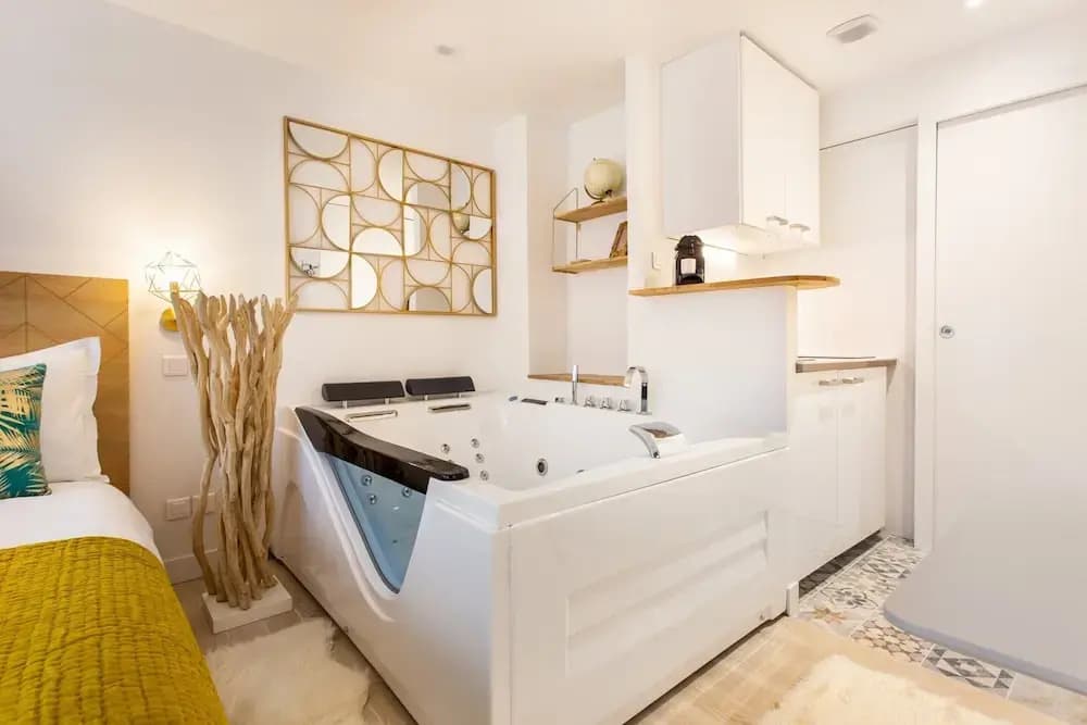 Love Room - 2P With Jacuzzi - photo 3