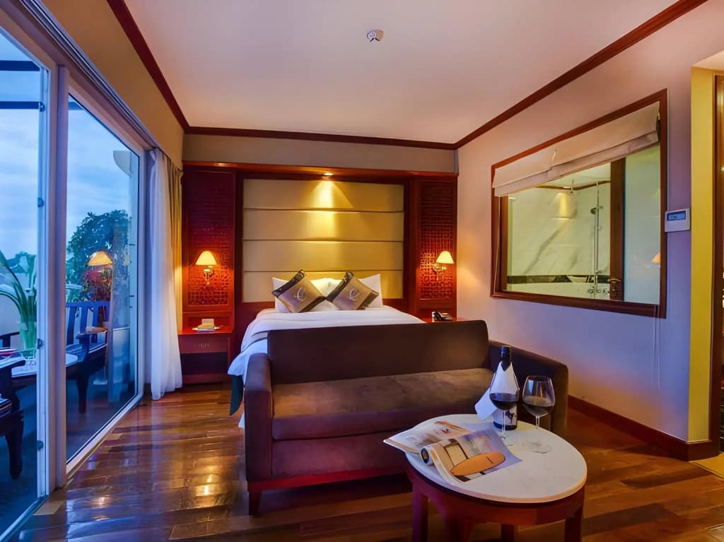 Conifer Boutique Hotel - photo 2
