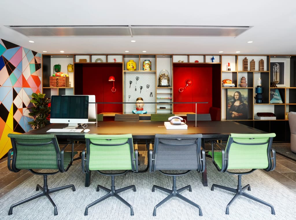 citizenM Paris Champs-Élysees Hotel - photo 17