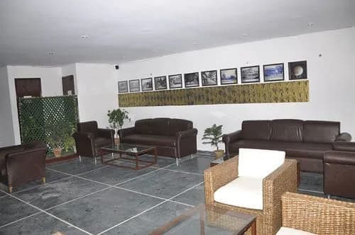 Hotel Sarthak Palace - photo 12