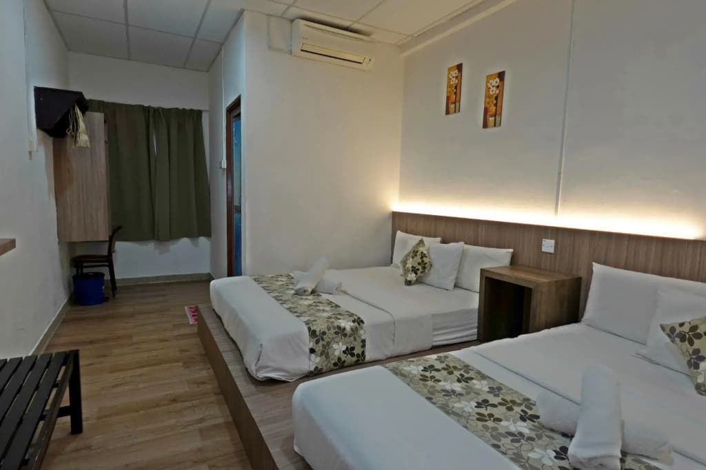 OYO 703 Myra Hotel - photo 6