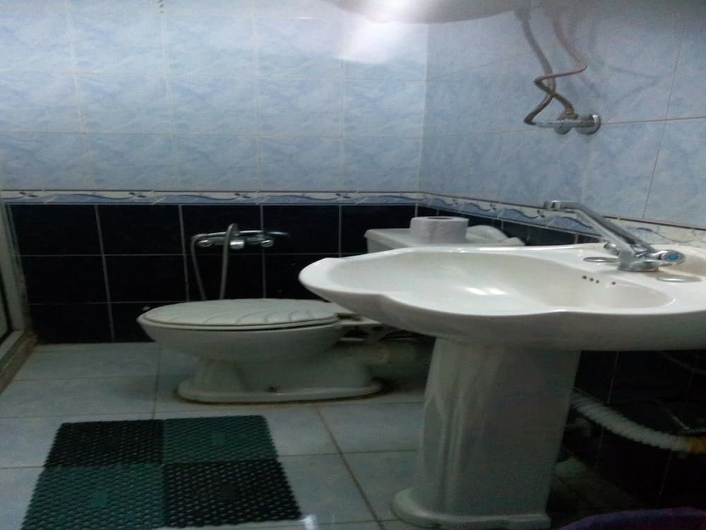 Sara Inn Hostel - photo 10
