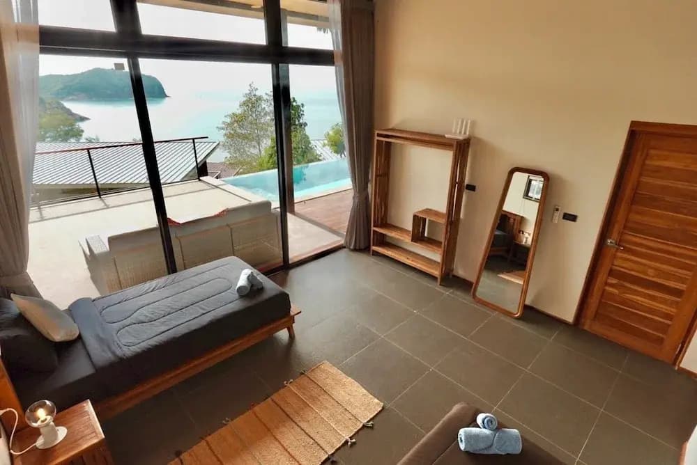 Yume 17 Sea View Villas - photo 14