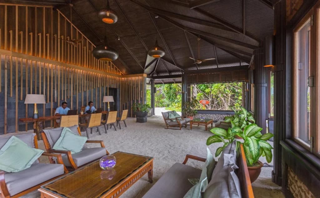 Komandoo Maldives Island Resort - photo 15