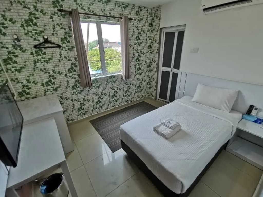 Yew Boutique Hotel - photo 24