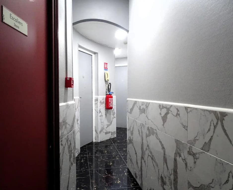 Hipotel Paris Belgrand Marie 20ème - photo 17