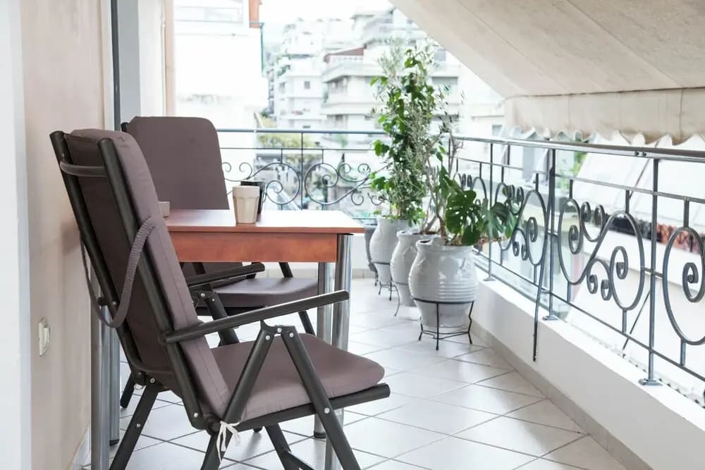 Elegant Spacious 2 Bd Apt in Petralona - photo 7