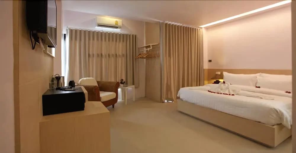 My Hotel Too - photo 6