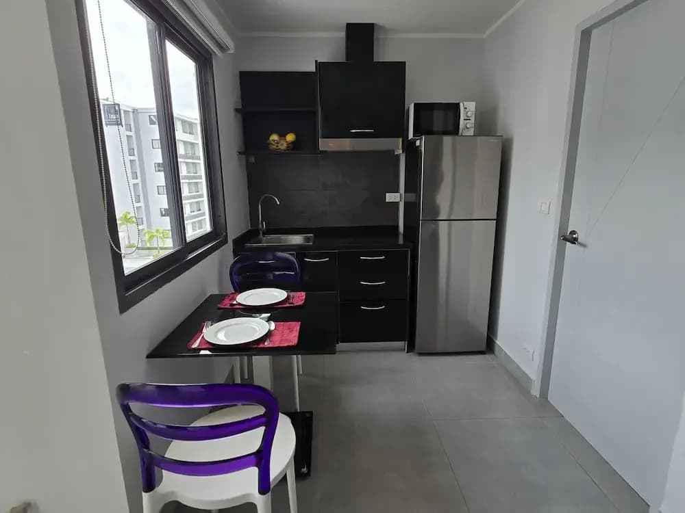 Sleek Corner 1 Bed Apt T1-607 - photo 15