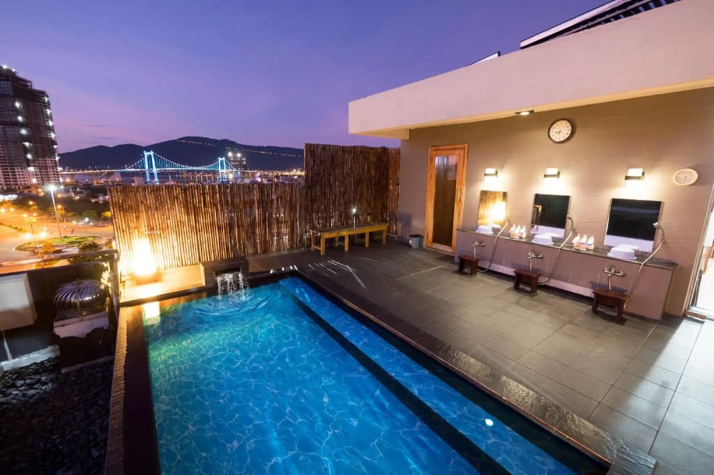 Azumaya Hotel Da Nang - photo 19