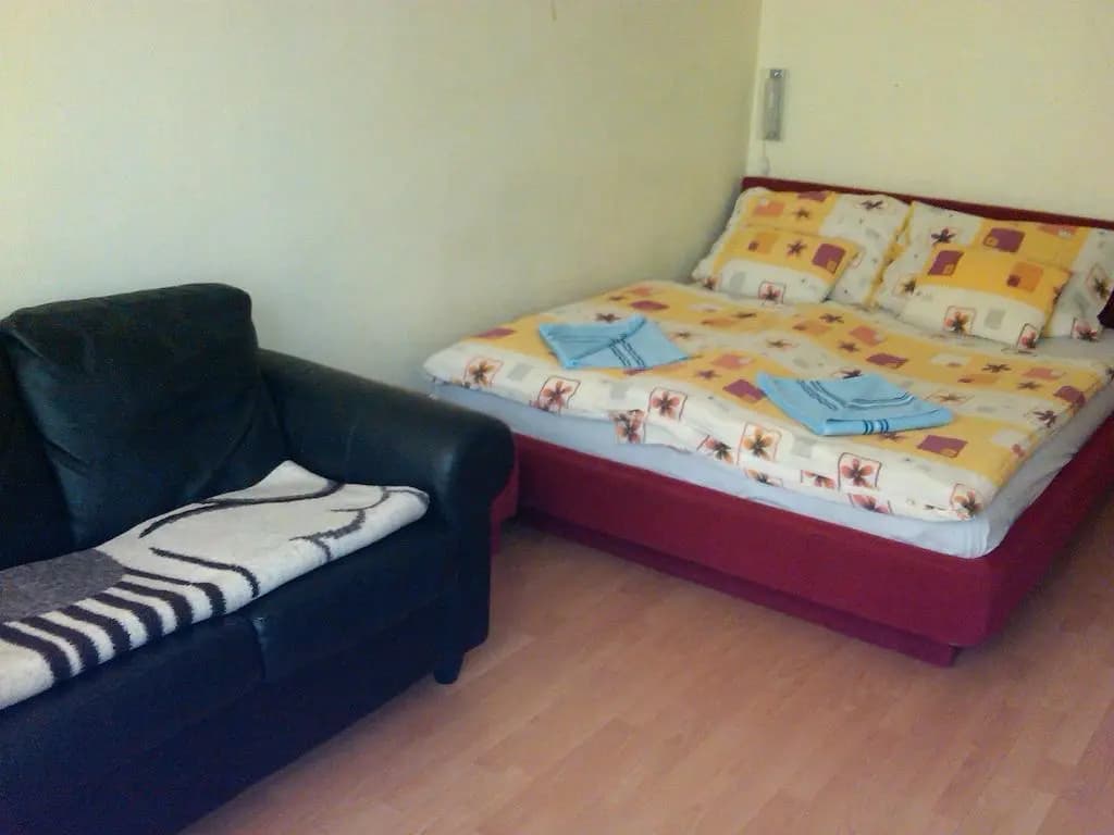 Budapest Economy Apartments - photo 3