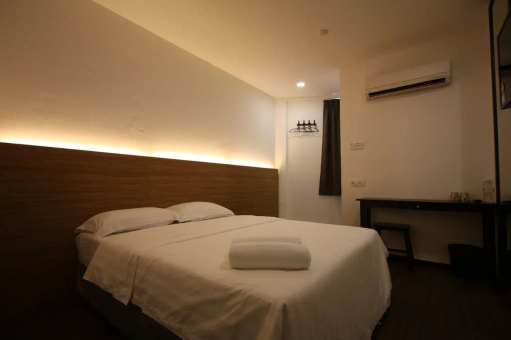 Place2Stay - Opposite Hilton - photo 2