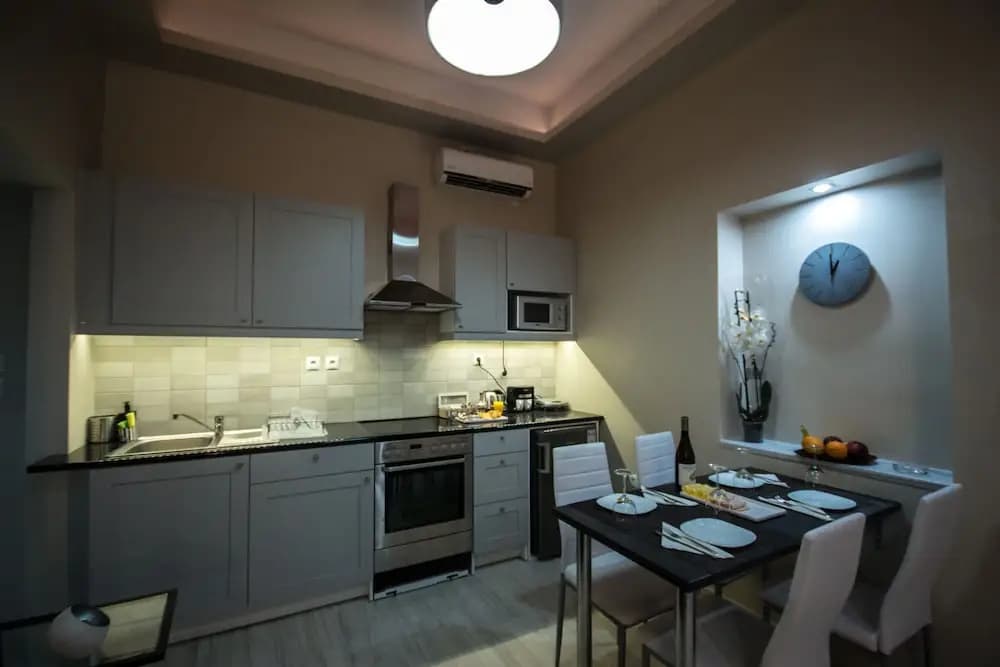 Areti Apartment Close To Akropolis - photo 9