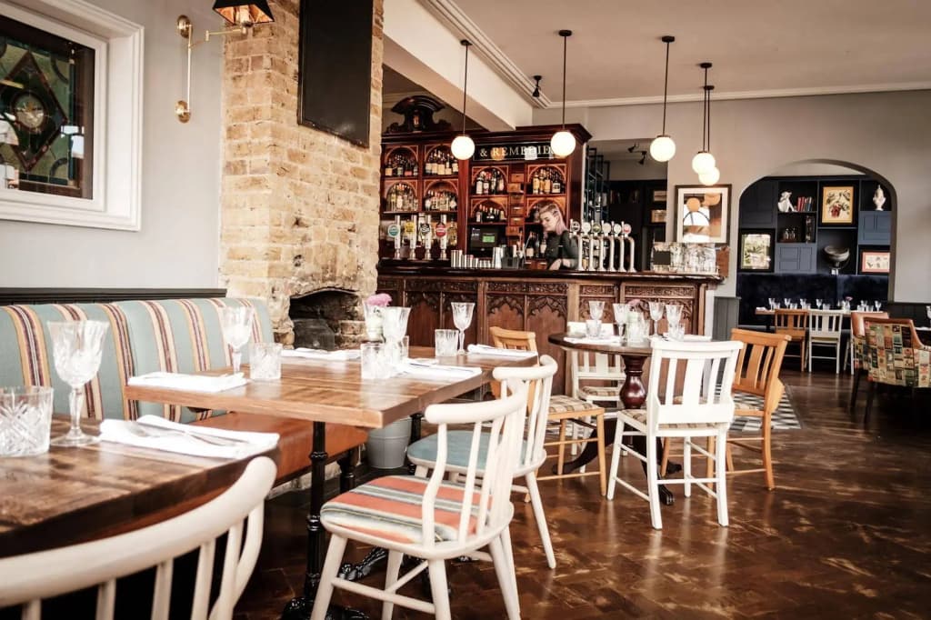 The Queen's Head - photo 17