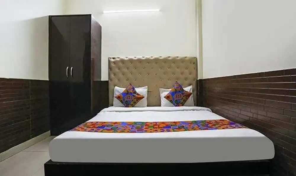 Fabhotel The Lazeez - photo 6