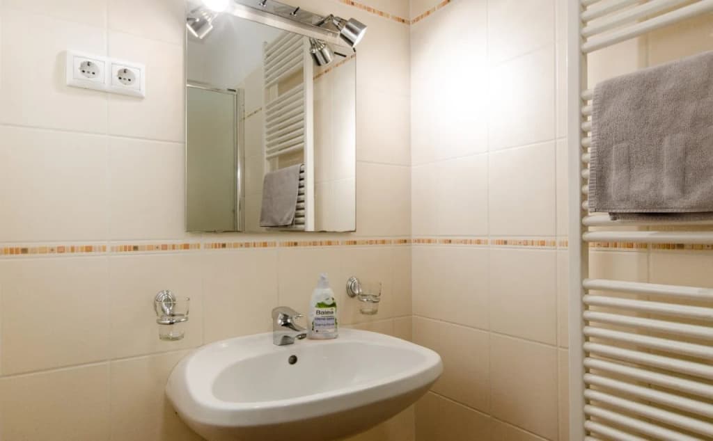 Broadway Hostel - photo 8