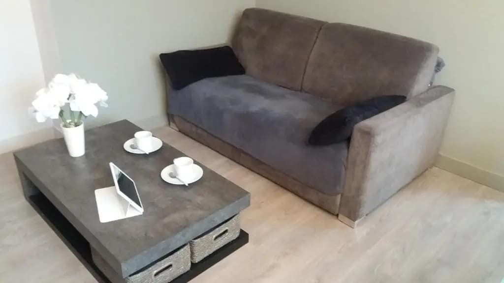Apartment with Car Park - Bastille Neighborhood - photo 3