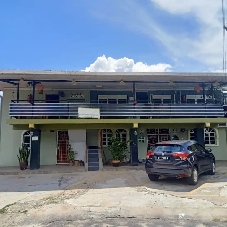 OYO 90366 Home Valley Guesthouse Tambunan - photo 1