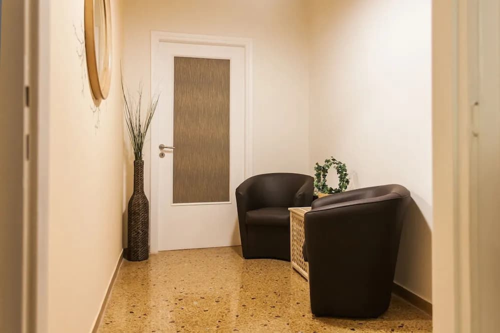 Spacious Safe Apartment Walk Acropolis - photo 9