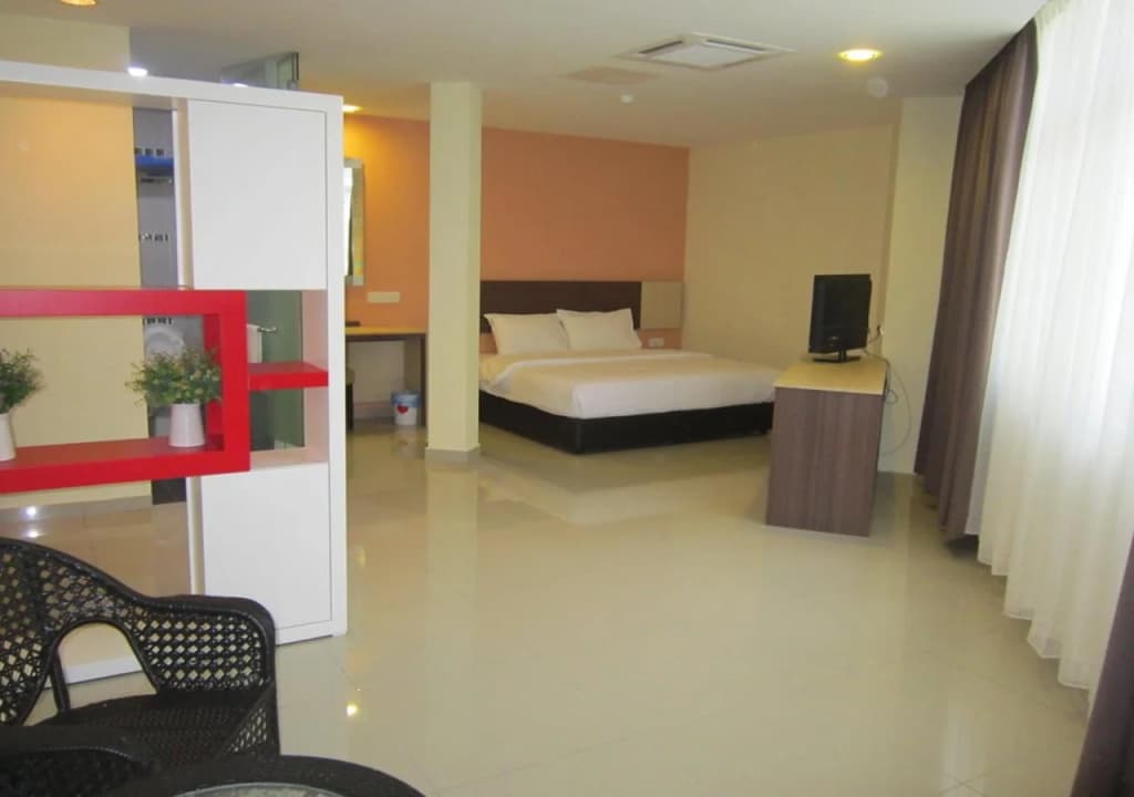 Mars Hotel - photo 4