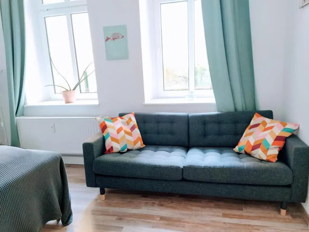 Cozy studio in Friedrichshain, 4 quiet guests only - photo 10