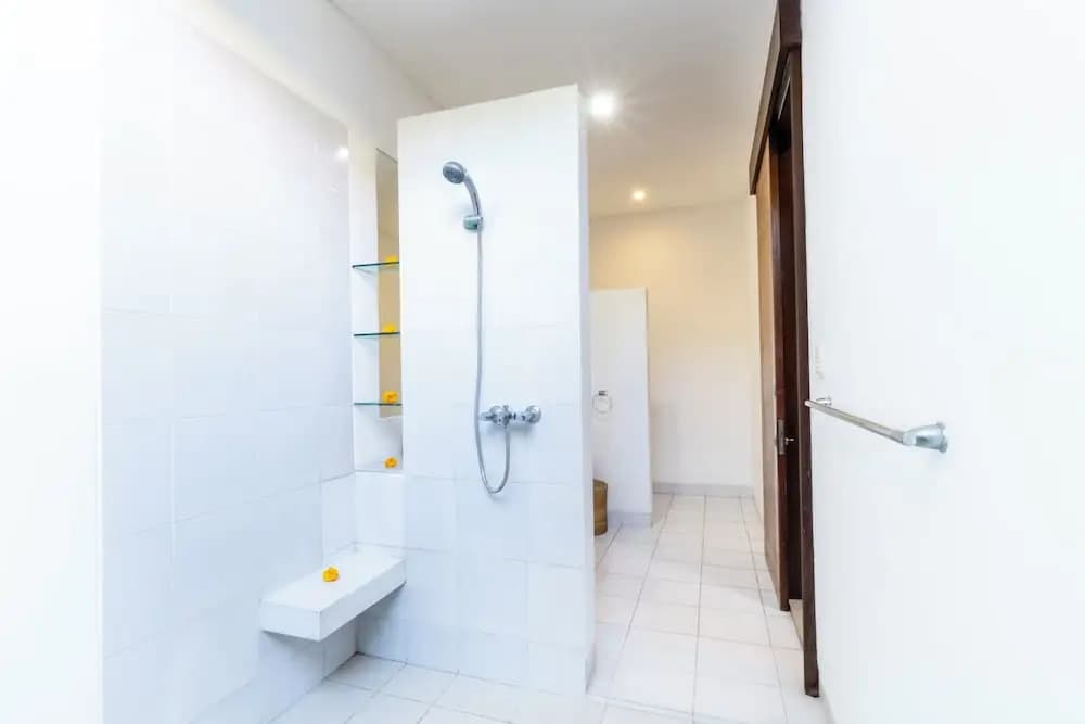 The Asraya Villa Sanur by Nakula - photo 8