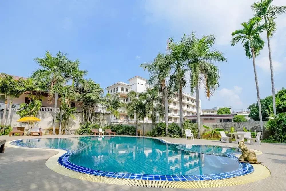 OYO 463 Tycoon Place - photo 14