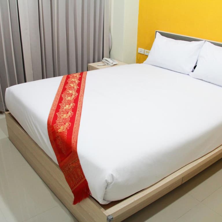 La Porte Bangkok Hotel - photo 28