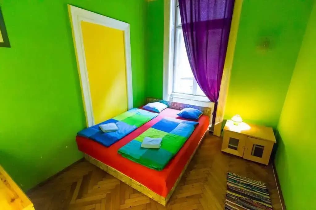 Emerald Hostel Budapest - photo 5