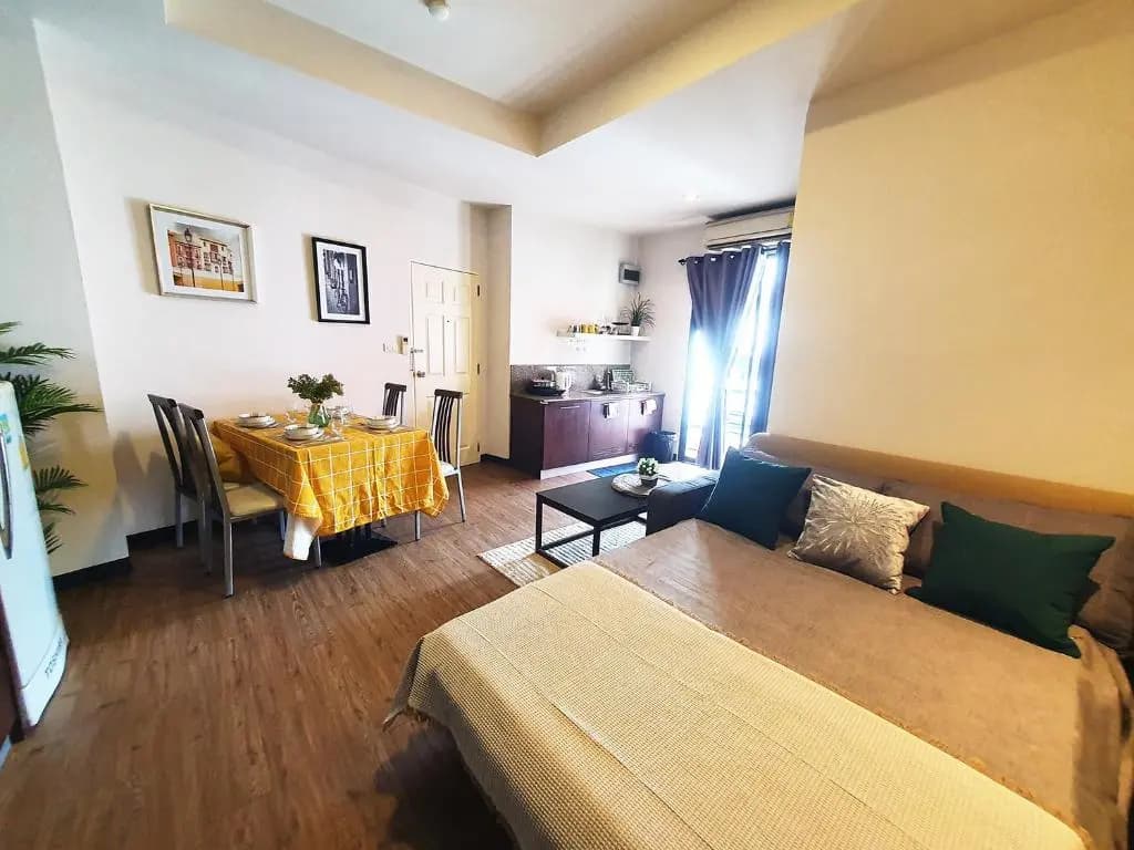 Orienta Suite Ratchada - photo 2
