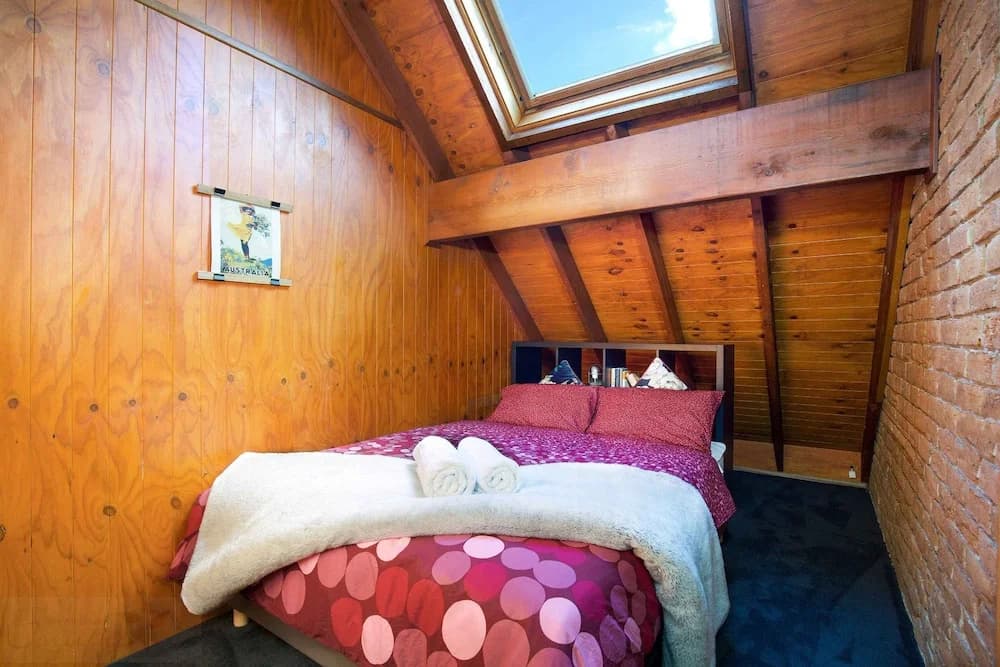 Honeysett Lodge - photo 3
