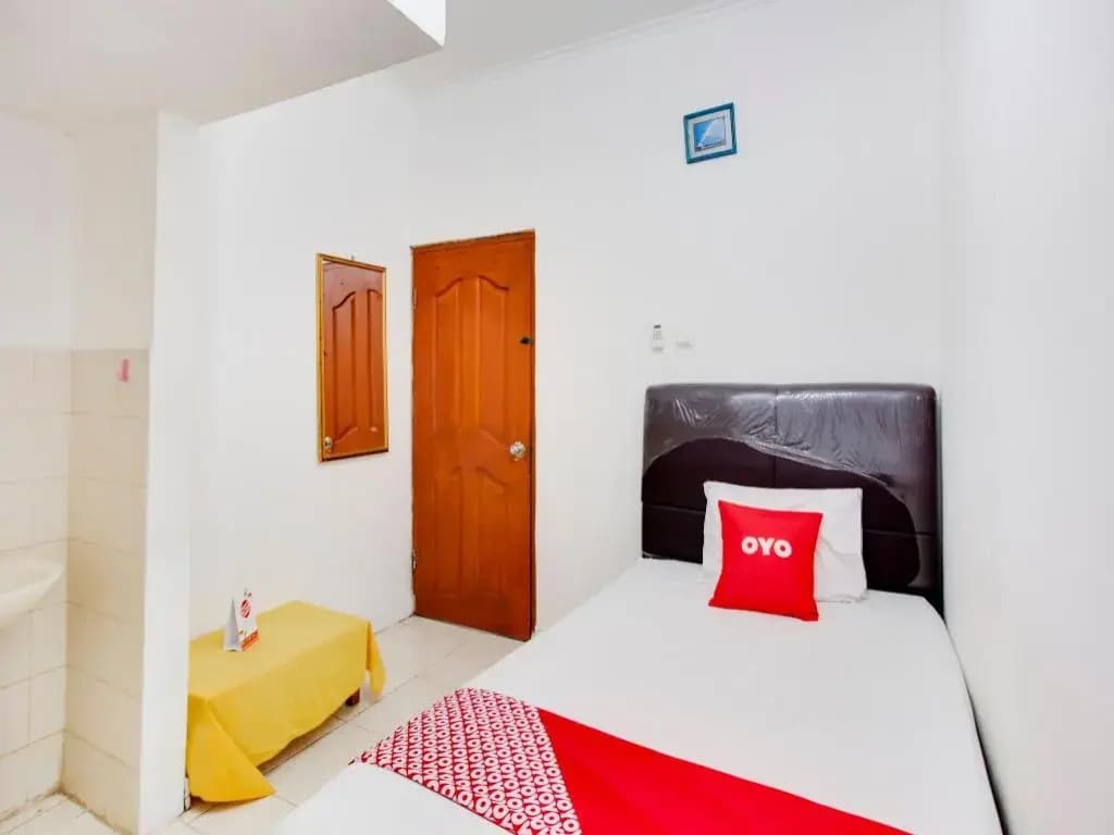 OYO 3725 Sisca Guest House - photo 4