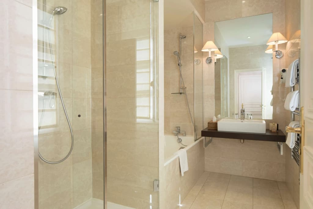 Hotel du Danube Saint Germain - photo 10