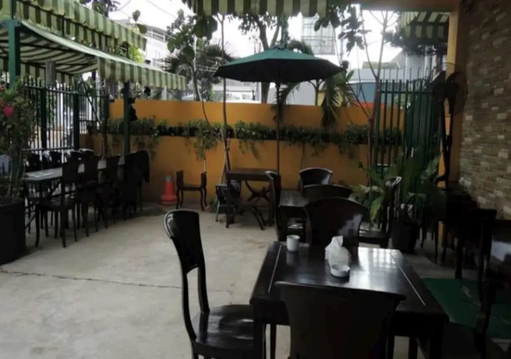 Twins Hotel Manggadua - photo 16
