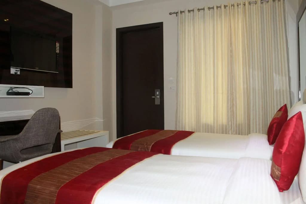 Hotel Gulnar - photo 4