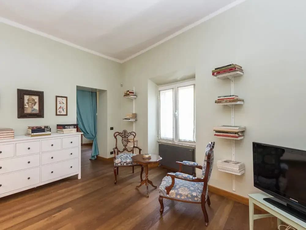 RSH Vatican Large Bright Apartment - photo 28