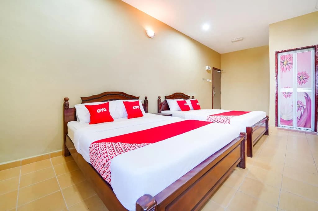 Oyo 44058 Motel Sre Bayam - photo 9