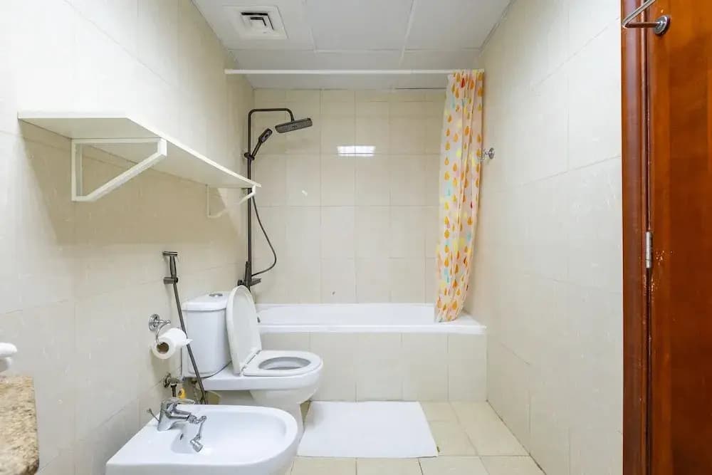 SuperHost - Tranquil Oasis in the Heart of Dubai Lakepoint N2 - photo 17