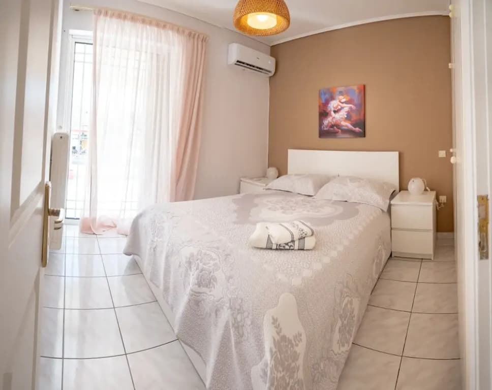 Apartment in Vyronas 3 Double Bedrooms - photo 4