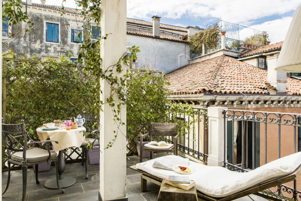 Palazzina Grassi Hotel - photo 29