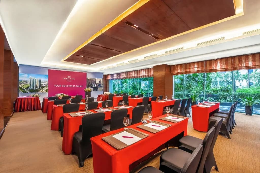 Crowne Plaza West Hanoi Residences - photo 14
