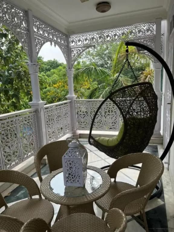 VILLA 33 Bed & Breakfast - photo 1