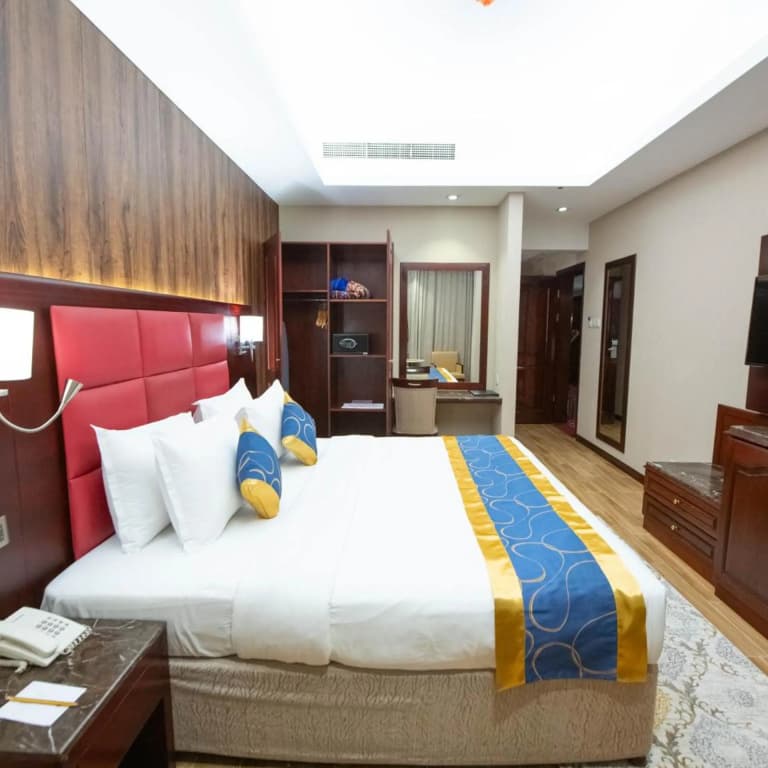Ramee Guestline Hotel Qurum - photo 44