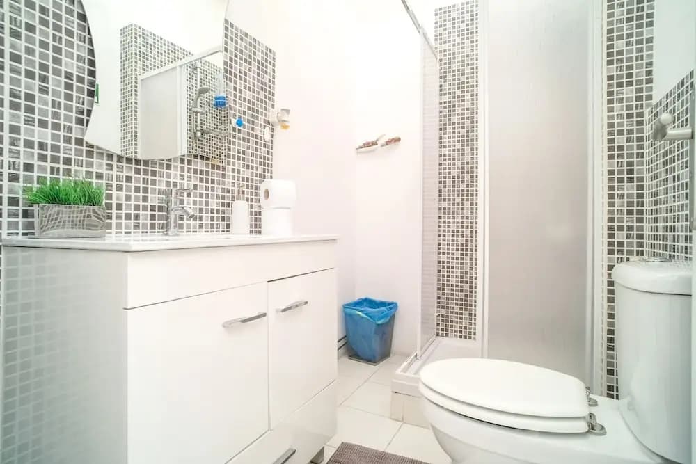 Tram 28 Apartment - photo 8