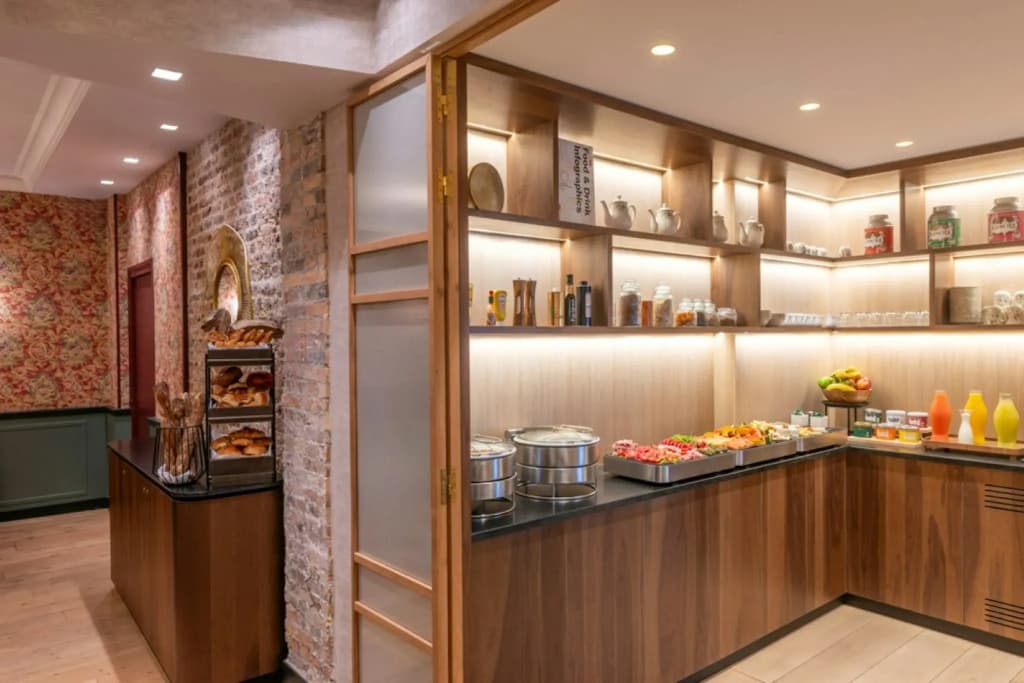 Hotel Brittany - photo 11